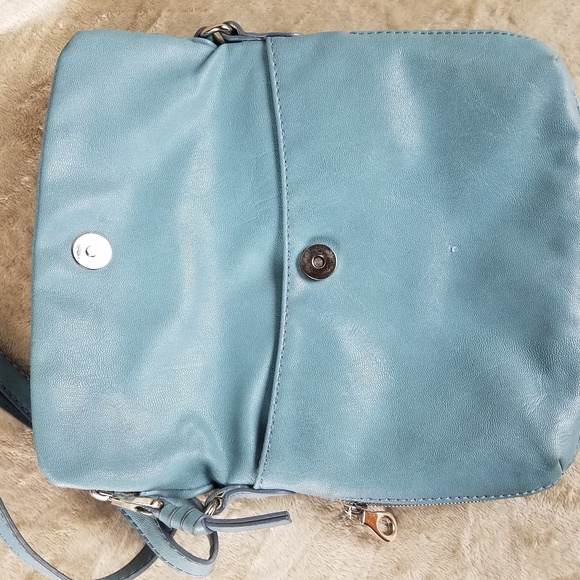 Relic Crossbody - Picture 5 of 6